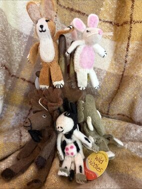 NWT Lot Wild Woolies 100% Hand Felted Natural Wool Finger Puppets/Ornaments